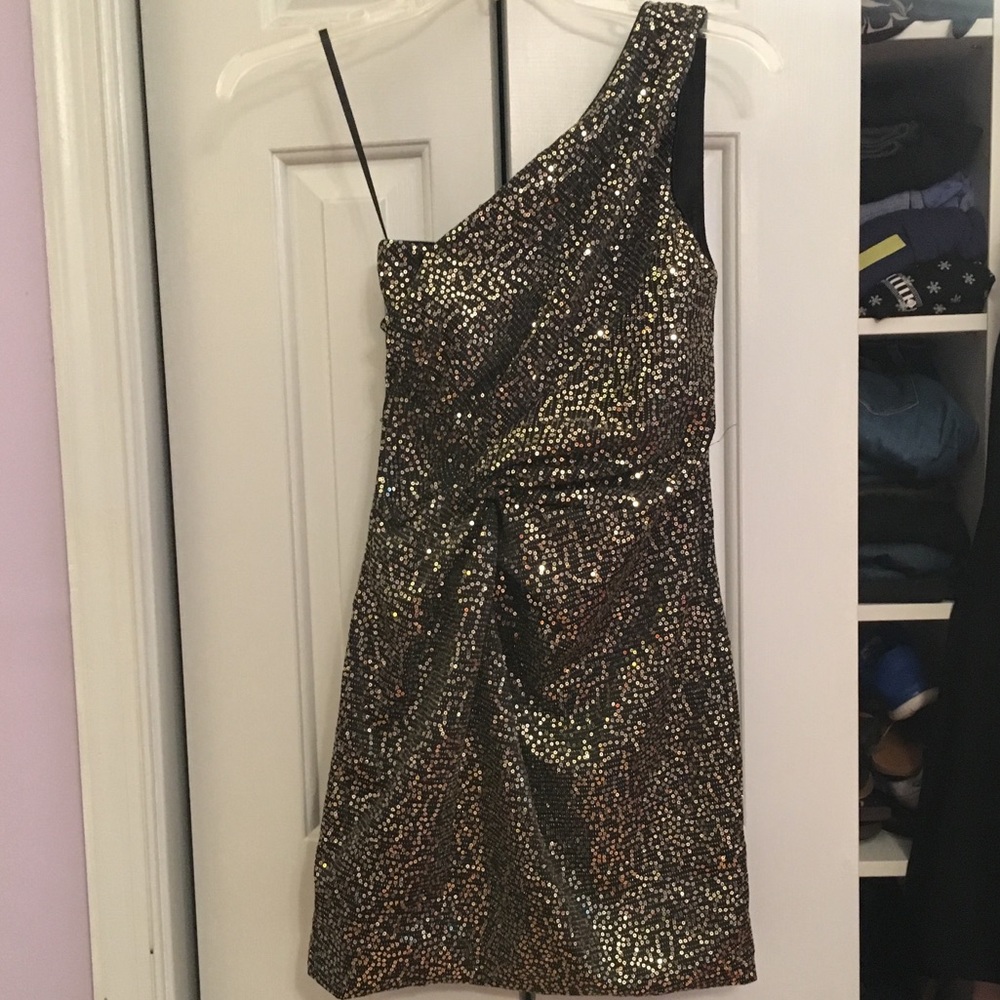 Arden B sparkly dress!